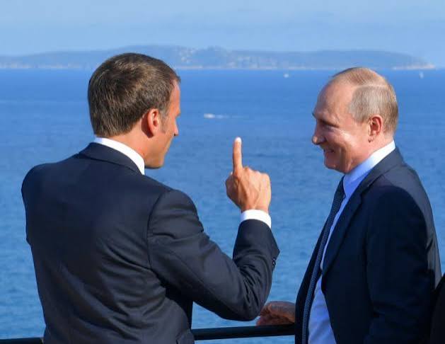 Et si Moscou attisait les violences en France ?